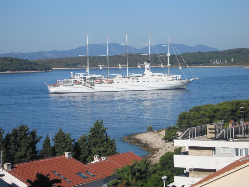 Apartment Duda Hvar Town Exterior foto